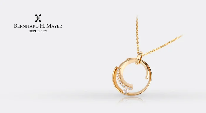 Emma Infinite Pendant